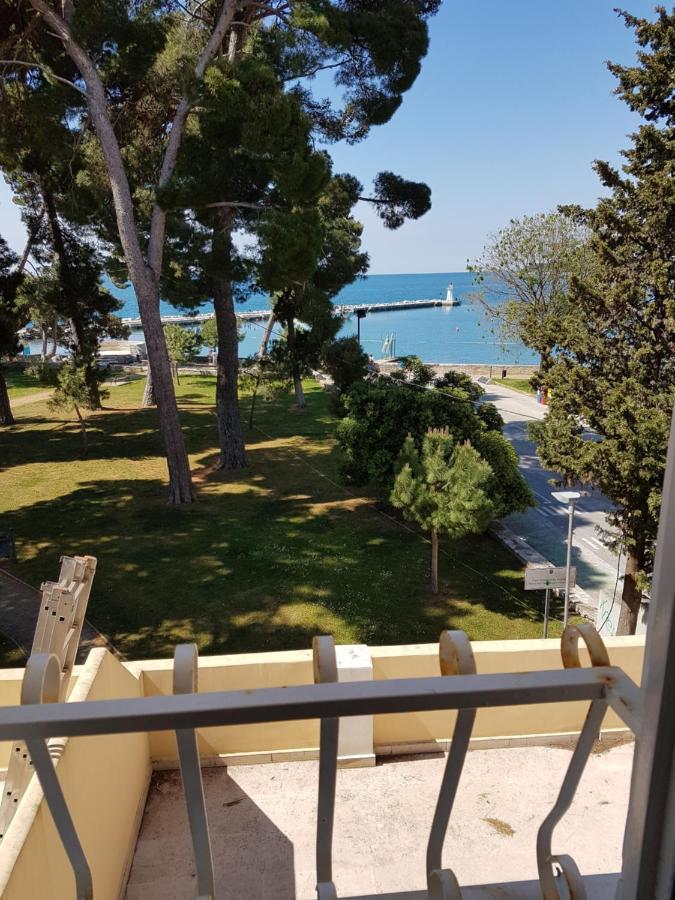 Nina Deluxe Superior 5 Star Apartment, Your Piece Of Heaven By The Sea & Park Novigrad  ภายนอก รูปภาพ